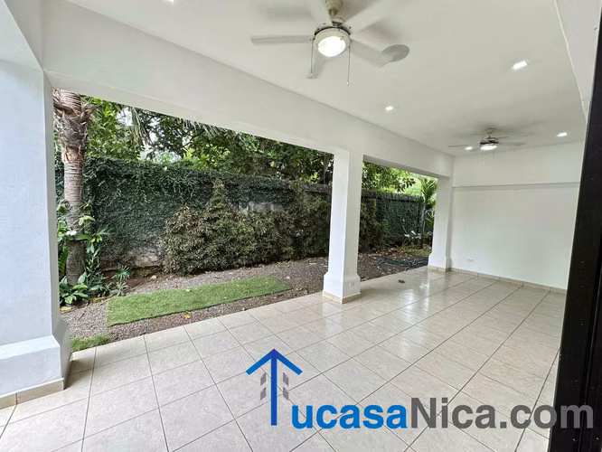 vendo casa en perfectas condociones en santo domingo