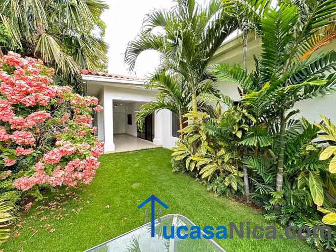 vendo casa en perfectas condociones en santo domingo