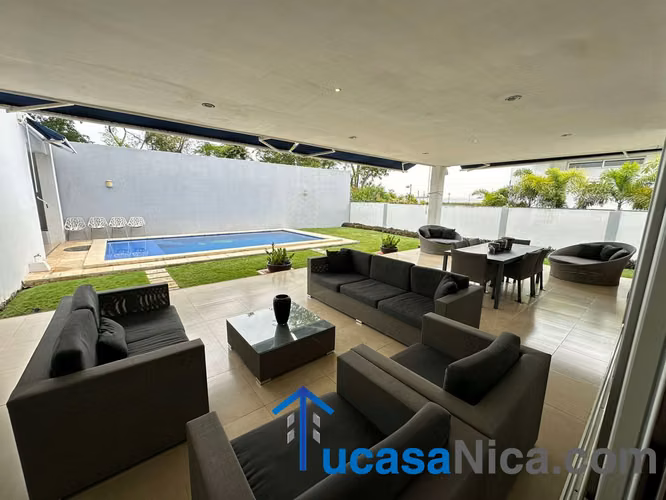 estilo Moderno bellisima casa - Imagen 2