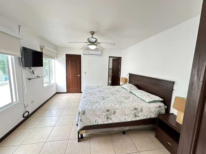 casa full muebles en las colinas de 6 habitaciones - Imagen 4