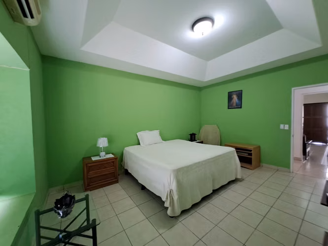 Venta de espectacular casa en Reparto Montefresco - Imagen 3