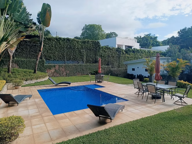 Santo Domingo casa con piscina