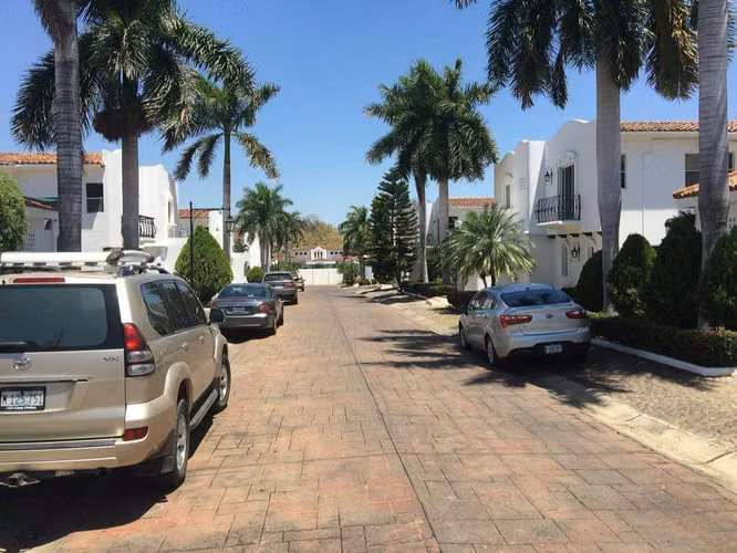 Condominio en Santo Domingo Casa Privada con Piscina - Imagen 15