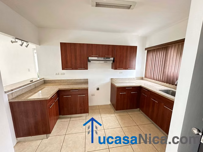 Portales de las colinas casa moderna en buenas condiciones - Imagen 2