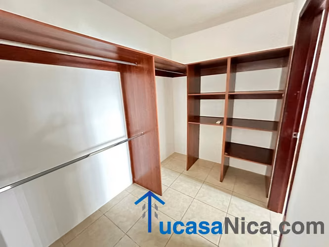 Portales de las colinas casa moderna en buenas condiciones - Imagen 9