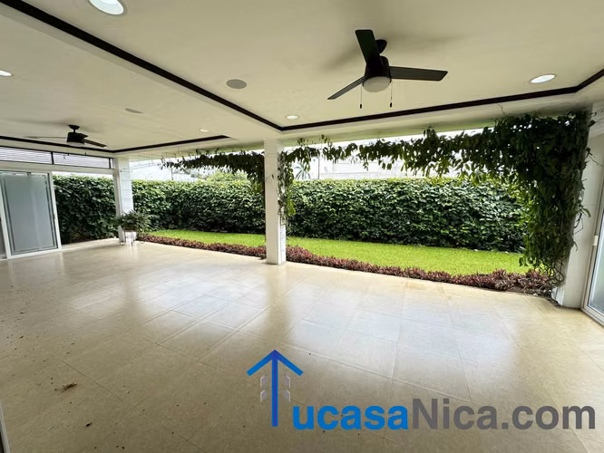 >Rento casa Moderna en las colinas - Imagen 15