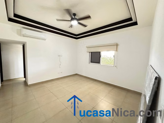 >Rento casa Moderna en las colinas - Imagen 12