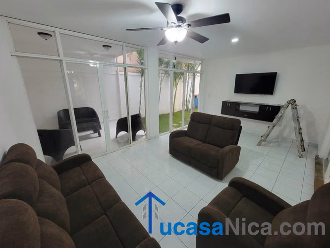 Rento full muebles completa y Remodelada - Imagen 2