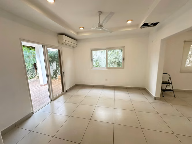 santo domingo managua casa moderna - Imagen 7