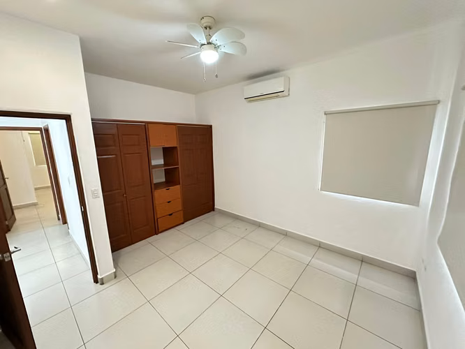 santo domingo managua casa moderna - Imagen 16