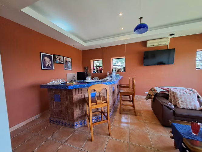 Venta de espectacular casa en Reparto Montefresco con vista panorámica- DM - Imagen 5