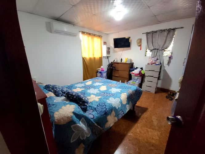 CB - Casa que tiene un estado de mantenimiento optimo y lista para venderse
