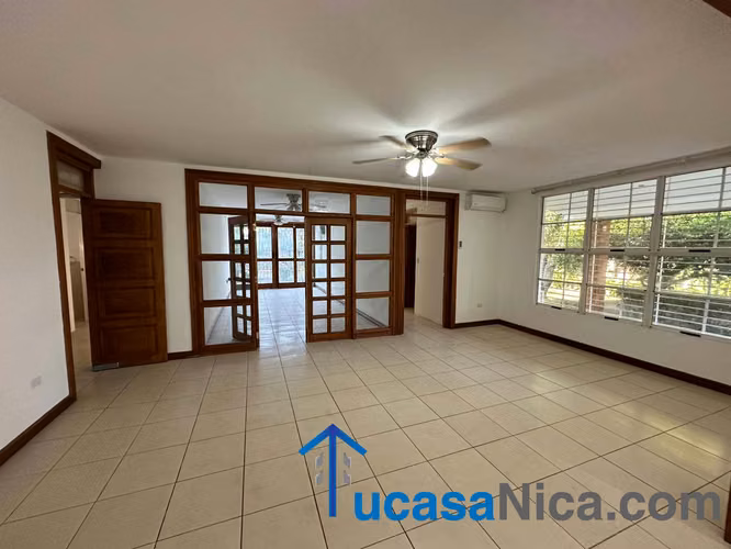 Casa Grande con  Piscina - Imagen 13