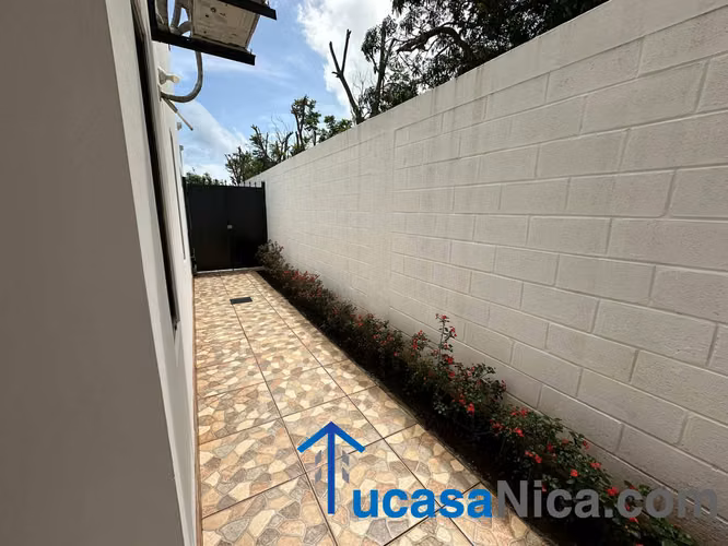 Condominio privado con piscina comunal ,,, moderno - Imagen 7