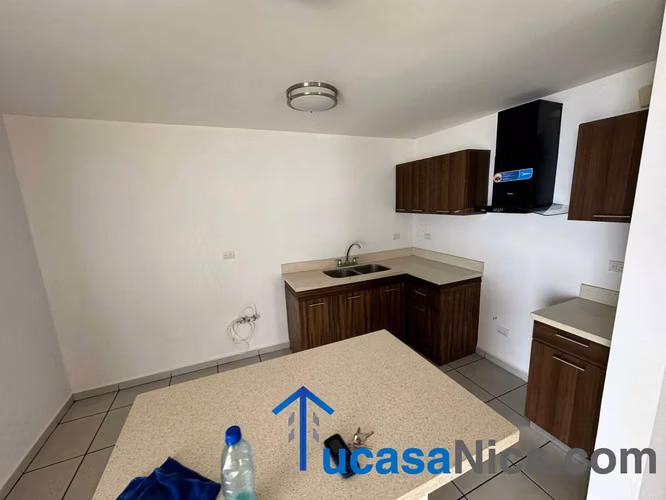 Condominio privado con piscina comunal ,,, moderno - Imagen 11