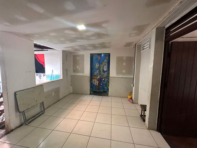 CASA ESQUINERA EN VENTA EN COLONIA MORAZAN
