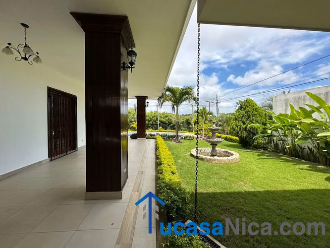 Santo Domingo casa con piscina sin muebles 4 habitaciones
