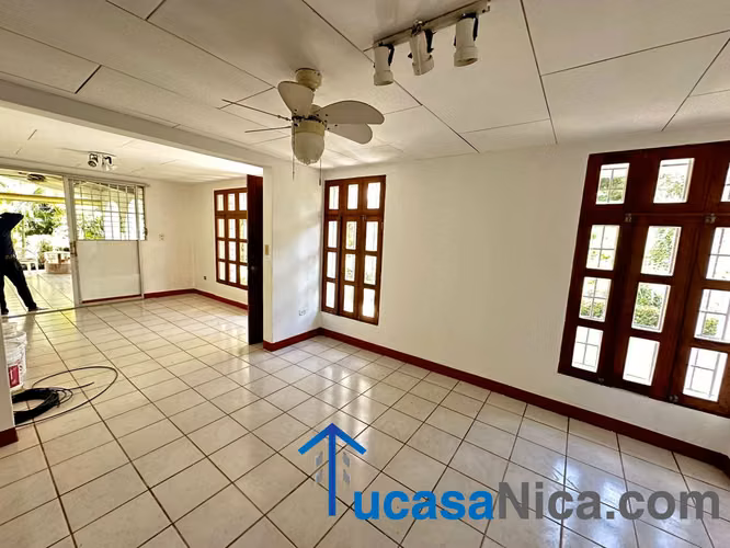 Villa fontana ideal para negocio calle principal o vivienda - Imagen 3