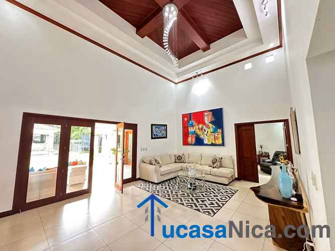 Casa grande en santo domingo preciosa - Imagen 3