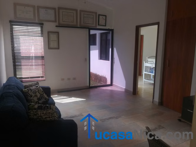 Rento en las colinas casa de 4 habitaciones con 3.5 baños grande - Imagen 15