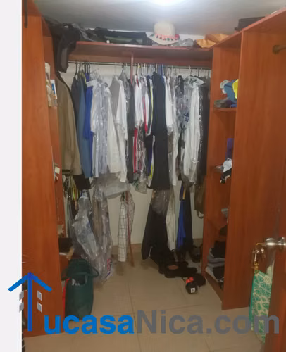 Rento en las colinas casa de 4 habitaciones con 3.5 baños grande - Imagen 10