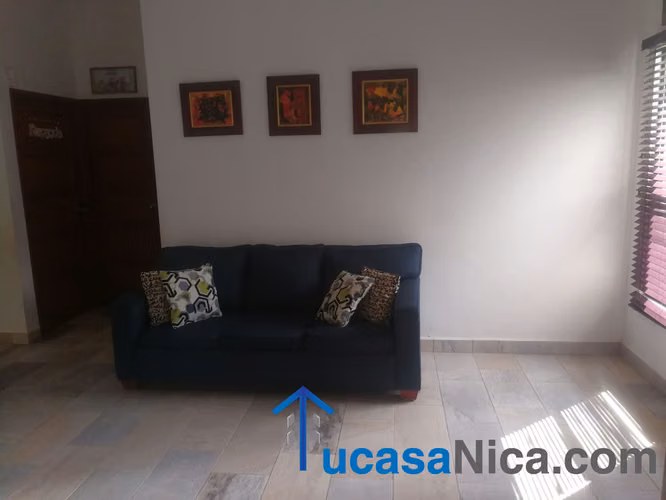 Rento en las colinas casa de 4 habitaciones con 3.5 baños grande - Imagen 7