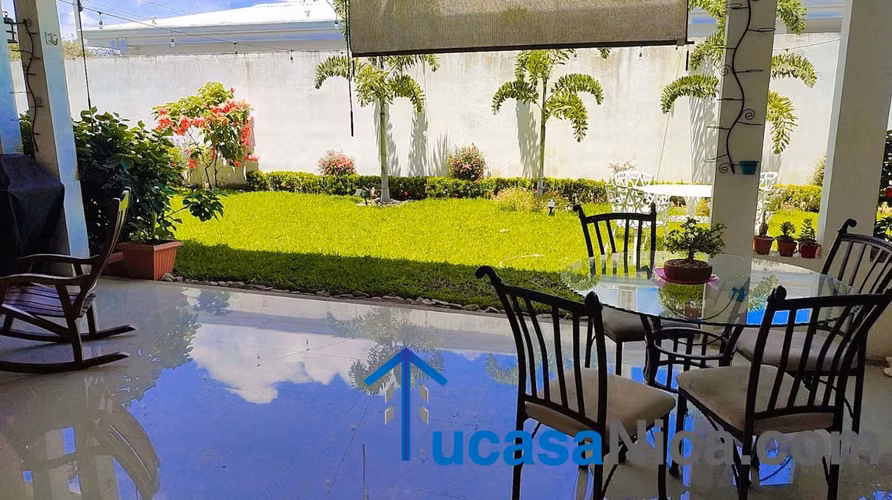 Casa con Muebles en condominio seguro - Imagen 6