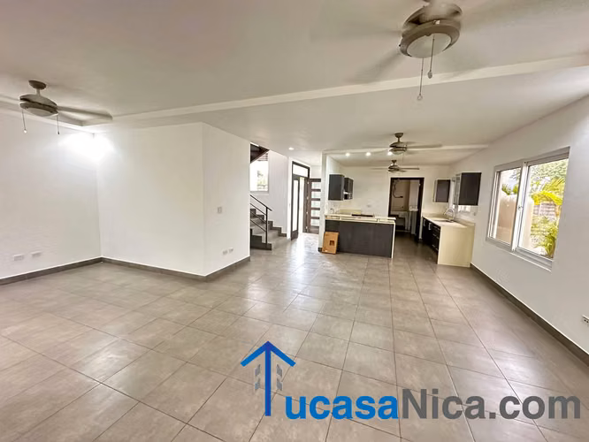 Elegancia de vivienda con acabados Moderno - Imagen 3