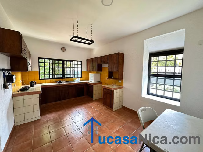 Casa Estilo Quinta en santo domingo .
