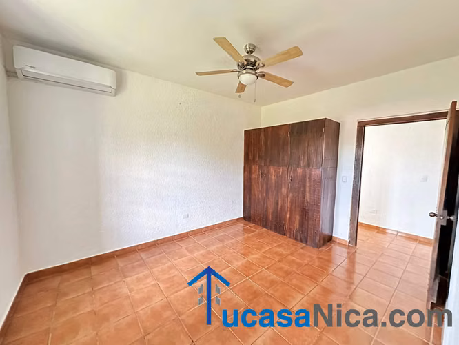 Casa Estilo Quinta en santo domingo .