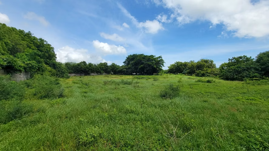 VENDO TERRENO 3 .3/4 MANZANA EN MATEARE -DESARROLLO URBANISTICO