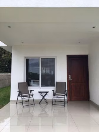 Cerca de las colinas - Imagen 7