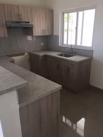 Cerca de las colinas - Imagen 9
