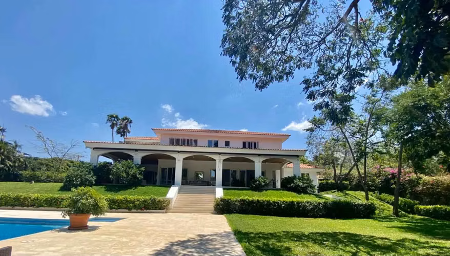 tall villa fontana sur Mansion spectacular full furniture