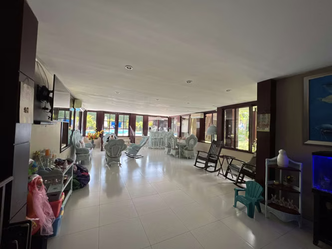 Espaciosa Residencia en Renta en Las Colinas, Managua - Imagen 18