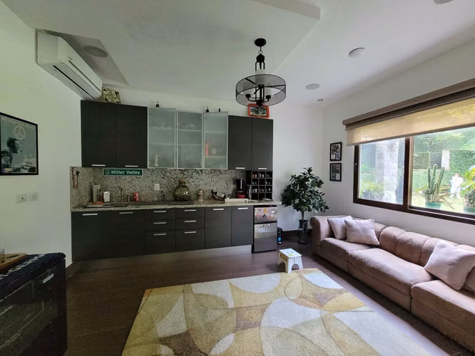 Bellísima casa estilo Español, en venta en Villa Fontana zona sur. - Imagen 6