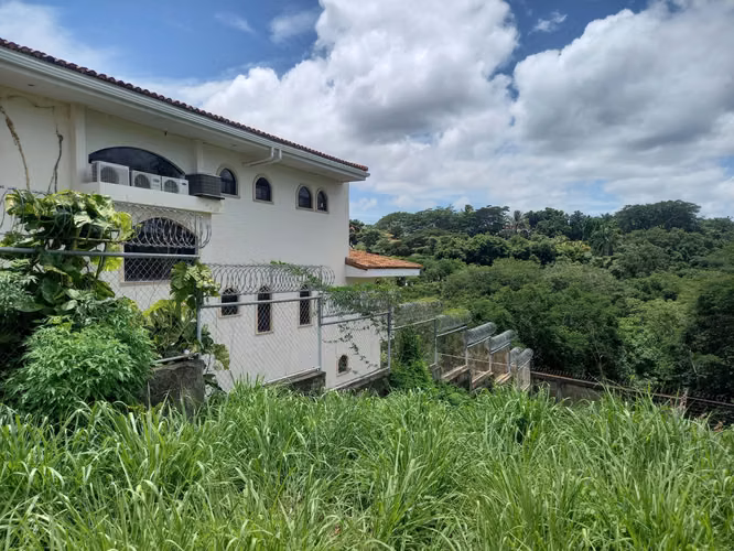 Terreno en venta Villa Fontana Sur con estudio de suelo para construir - Imagen 8