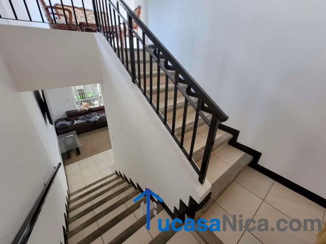 Rento casa con muebles en reparto seguro en las colinas - Imagen 12