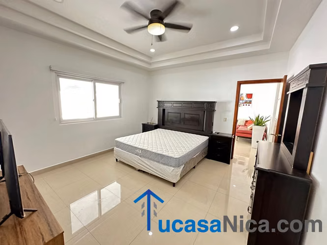 Nueva para estrenar Moderna Casa con piscina sin muebles - Imagen 8
