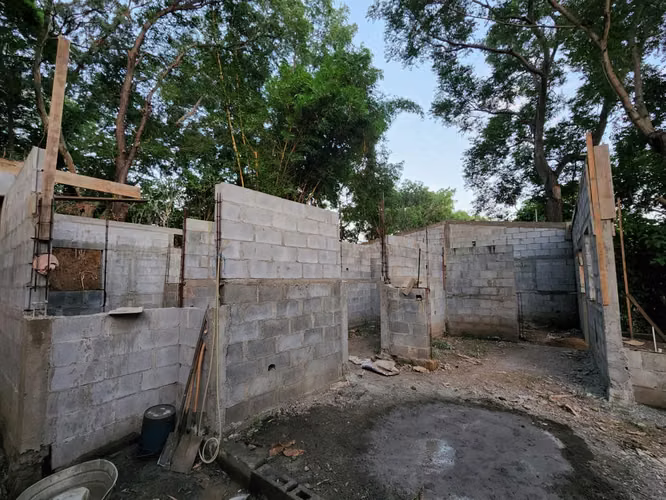 En venta casa en obra gris carretera sur