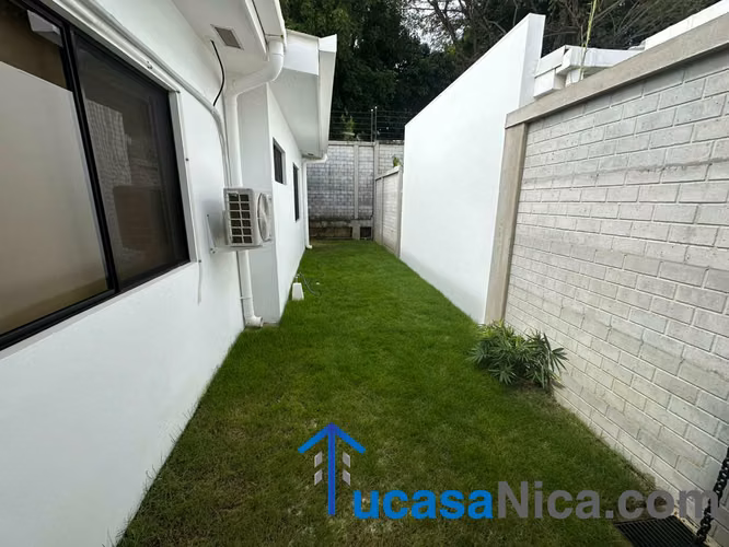 Renta Moderna Casa Con o sin Muebles