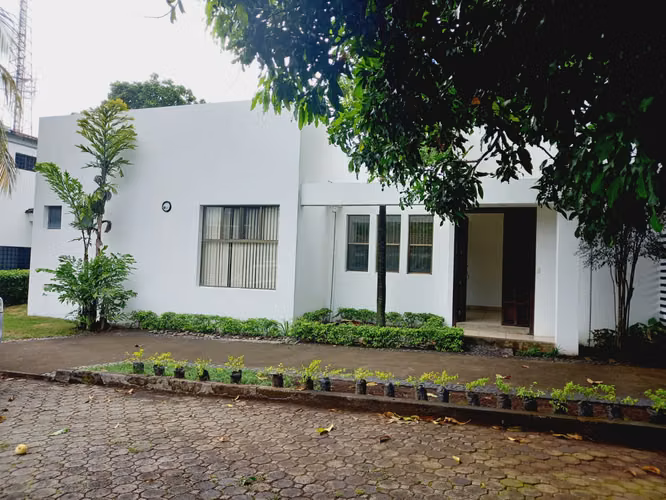 bellisima casa moderna en santo domingo - Imagen 14