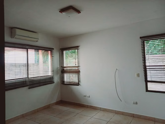 bellisima casa moderna en santo domingo - Imagen 3