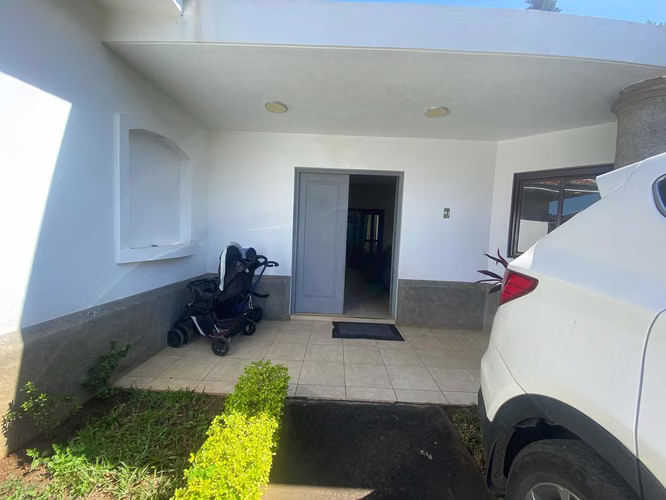 FP/Vive en la exclusiva Colinas de Santa Cruz! Casa en venta - Imagen 5