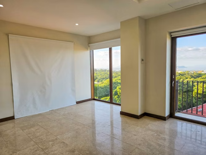 Exclusivo Penthouse en Venta – Condominio Mi Viejo Santo Domingo, Managua