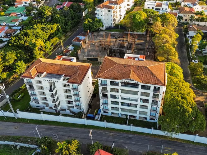 Exclusivo Penthouse en Venta – Condominio Mi Viejo Santo Domingo, Managua