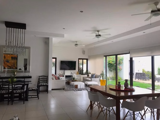 Santo Domingo Hermosa casa - Imagen 6