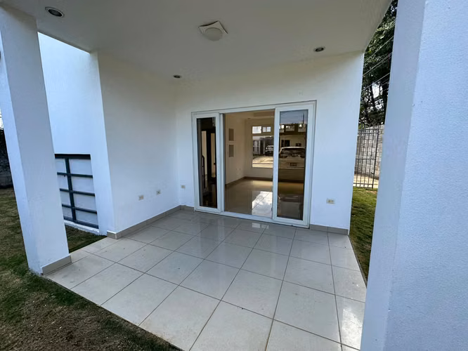 santo domingo casa moderna excelente ubicacion - Imagen 5
