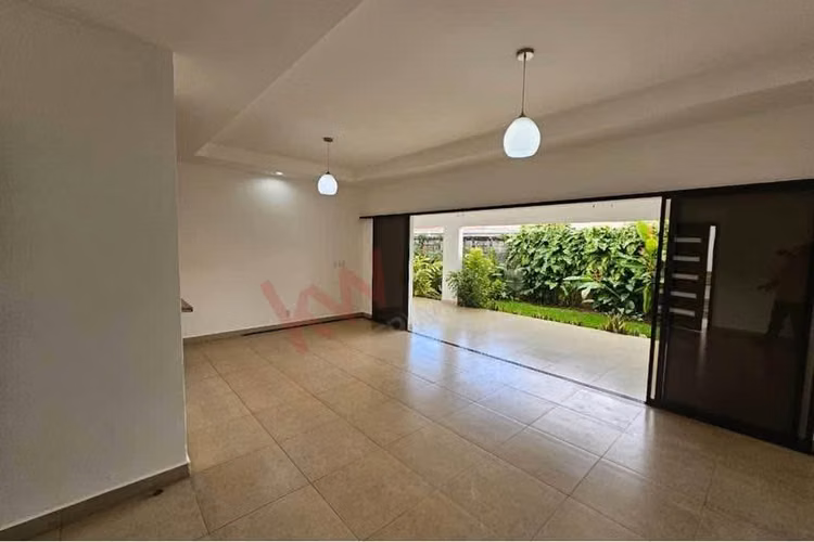 FP: ¡Bienvenidos a tu futuro hogar en la exclusiva Urbanización Sierritas de Santo Domingo!$210,000 - Imagen 10