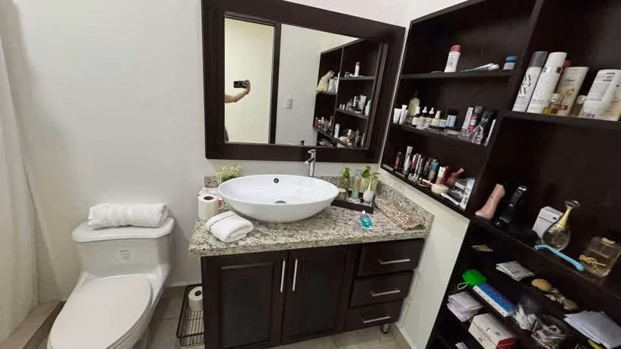 FP Se vende hermosa casa en residencial exclusivo villas Lindora . - Imagen 8